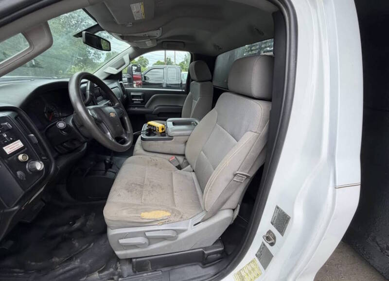 2015 Chevrolet Silverado 3500HD Work Truck - Photo 13
