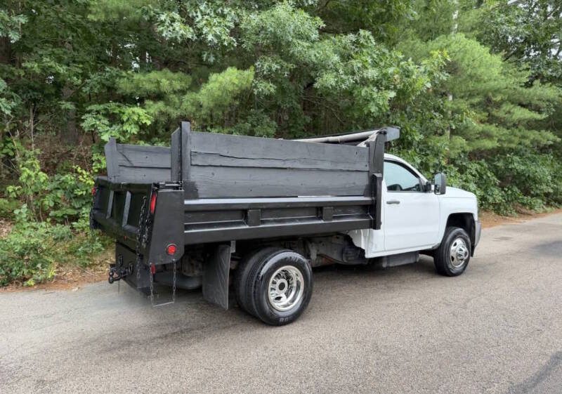 2015 Chevrolet Silverado 3500HD Work Truck - Photo 9