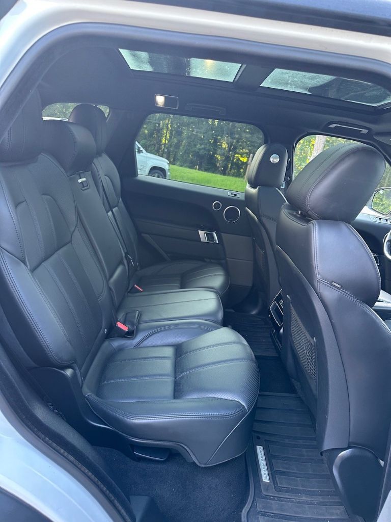 2024 Toyota Corolla Cross LE - Photo 12