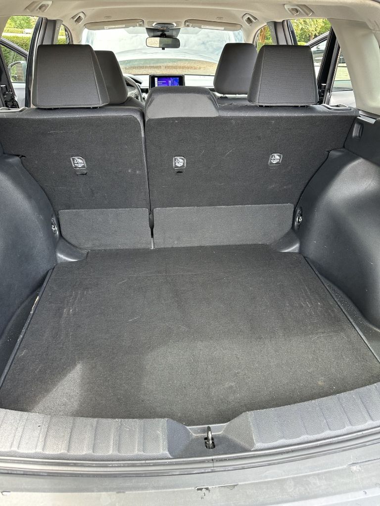 2024 Toyota Corolla Cross LE - Photo 17